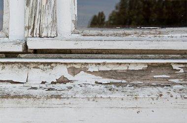 wood-window-600x600